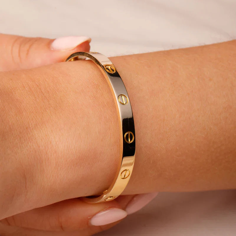 Elegant Screw Bangle Bracelet – Luxury Designer Style-1